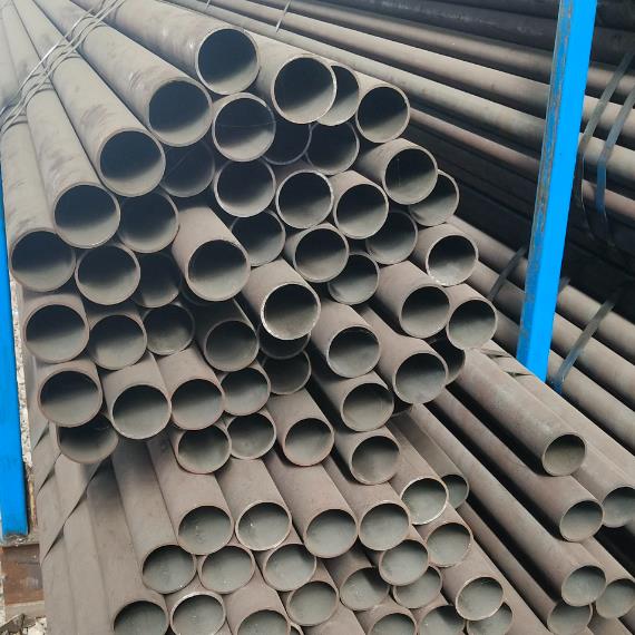 山東聊城無(wú)縫鋼管廠出貨價(jià)格